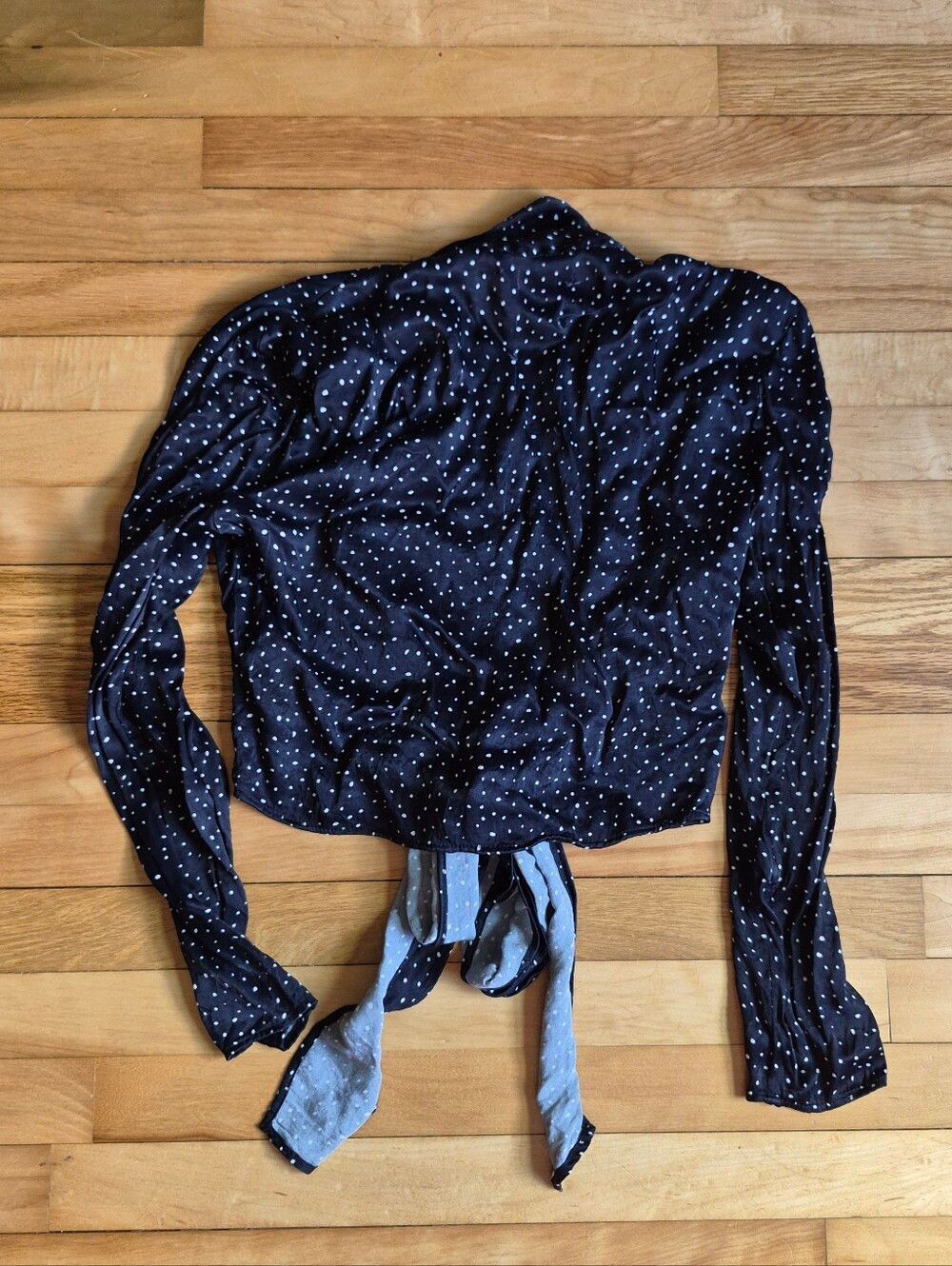 Zara Black Polka Dot Tie-Front Women’s Top - Picture 6 of 11